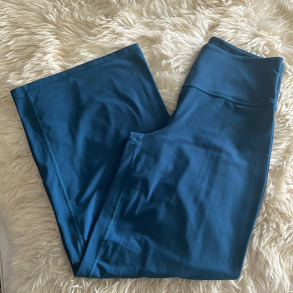 ATHLETA Elation Wide Leg Pant  L Large Dark Sardina Blue Teal #798650 Workout
